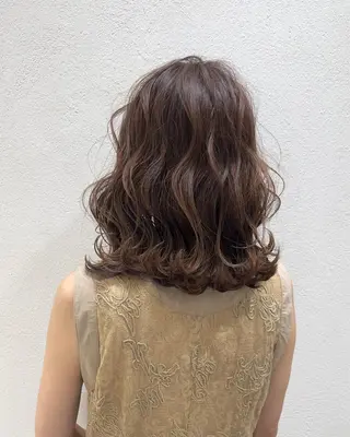 セミロング カラー パーマ ヘアアレンジ メンズ キッズ ネイル マツエク・マツパ アイブロウ 仕上がり満足度No. 1✨ﾄﾀﾞﾕｳのヘアスタイル