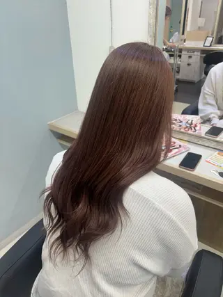 カラー 梶山 愛夢のヘアスタイル