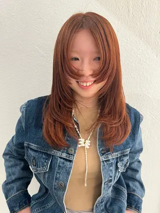 カラー ブリーチカラー🎀 韓国風/寺門美優のヘアスタイル