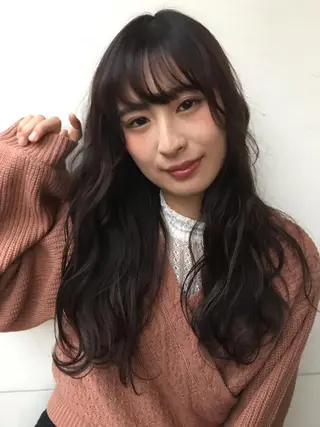 ロング カラー Utata  literie所属・🌷小野田 睦🌷のヘアスタイル