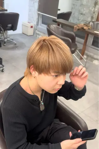 ショート カラー メンズ aid所属・山口 琢也のヘアスタイル