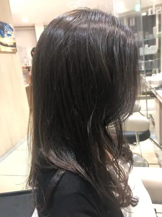 ロング カジサ ケイコのヘアスタイル
