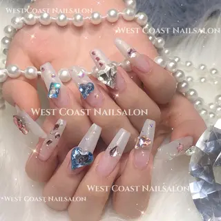 ネイル リボン、ガーリー パーツ放題専門店のネイルデザイン