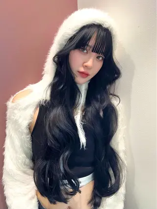 ロング ナナ♡レイヤーカット ♡似合わせカラーのヘアスタイル