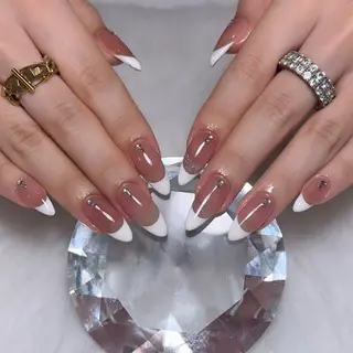 ネイル RE:Bonn所属・salon re:bonnのネイルデザイン