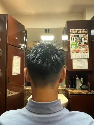 ショート メンズ 圓子 快のヘアスタイル