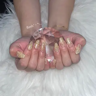 ネイル lisse所属・野村 歩弥のネイルデザイン