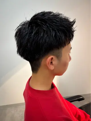 メンズ フェザーパーマ/韓国 /メンズカット/保立のヘアスタイル