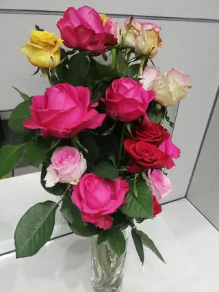 angelux 所属・完全個室サロン🌹 angelux🌹のマツエク・マツパデザイン