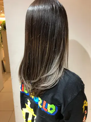 ロング 菅原リキヤ くびれレイヤーヘアのヘアスタイル