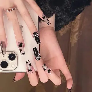 ネイル Theone栄店 伊藤のネイルデザイン