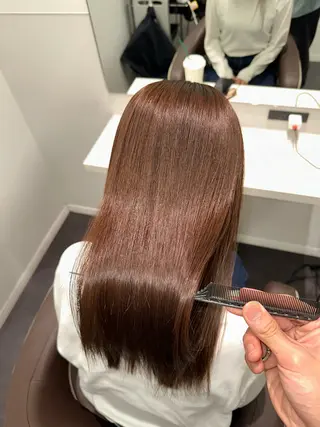 セミロング Wisteria所属・美髪特化✨ 伊織✨縮毛矯正✨のヘアスタイル