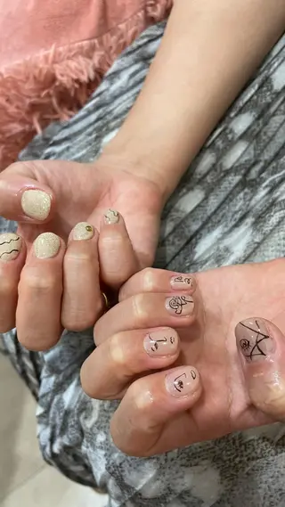 ネイル 栗田 ゆう子のネイルデザイン