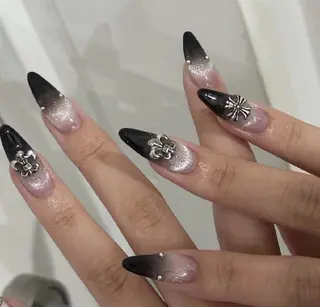 ネイル UM Nail Salonのネイルデザイン