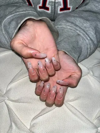 ネイル nail.salon .Reversalのネイルデザイン