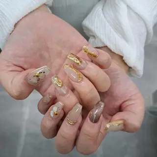 ネイル nailstudio eviz新宿店のネイルデザイン