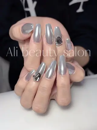 ネイル Ali 新小岩 ネイル専門のネイルデザイン