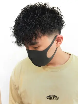 ミディアム ゼロスバーバーショップ所属・予約1000件超 ✨メンズパーマのヘアスタイル