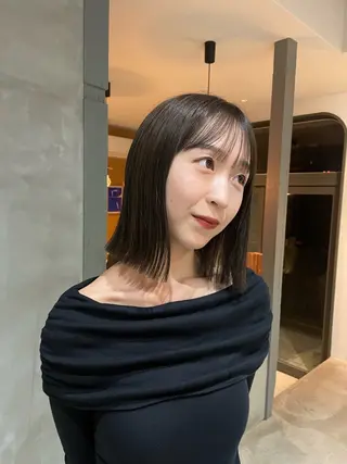 ミディアム カラー soi 小島陽香のヘアスタイル