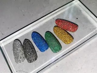 ネイル le’a レアのマツエク・マツパデザイン