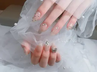 ネイル LULU Nail  Salon 新宿所属・LU LU NailSalonのネイルデザイン
