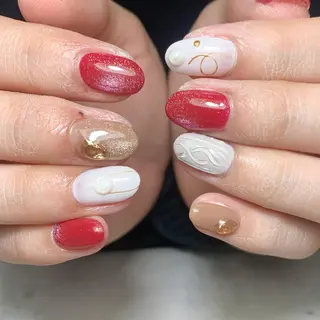 ネイル atelier　FIORITURA所属・FIORITURA aiのネイルデザイン