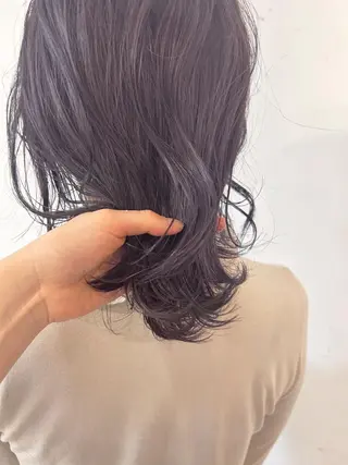 ロング カラー 💛🤍U too e’s 鎌倉🧸のヘアスタイル