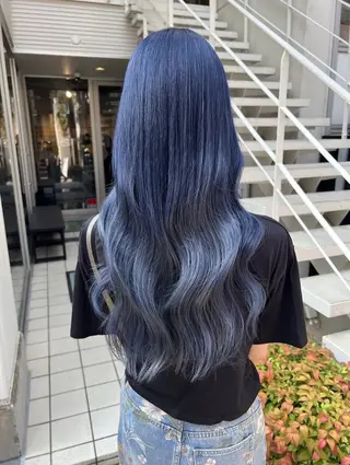 ロング カラー ハイトーン/ブリーチ 💙みずき💙のヘアスタイル