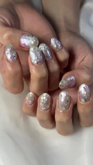 ネイル うにゃねいる🌷 Mayaのネイルデザイン