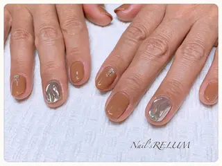 ネイル THECOLORS所属・近貞 莉奈のネイルデザイン