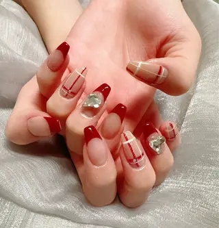 ネイル ＆ME アンドミーのネイルデザイン