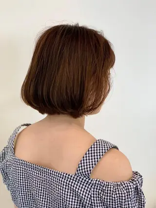カラー 小川 美香のヘアスタイル