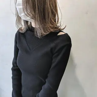 ミディアム カラー PRIVATE SALON EYES所属・EYES リアのマツエク・マツパデザイン