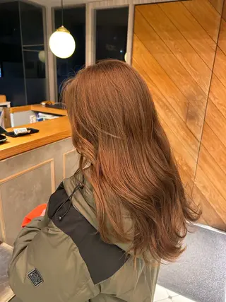 カラー 白岩 君予のヘアスタイル