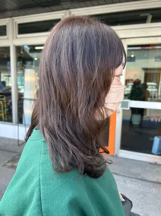 ミディアム shiho/レイヤー /透明感カラーのヘアスタイル