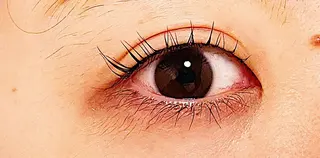 マツエク・マツパ 南上 野々佳のヘアスタイル