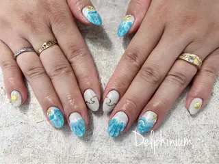 ネイル 岡本 友恵のネイルデザイン