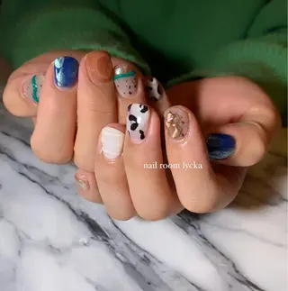 ネイル ﾈｲﾙﾙｰﾑﾘｯｶ 𝐦𝐚𝐲𝐮のネイルデザイン