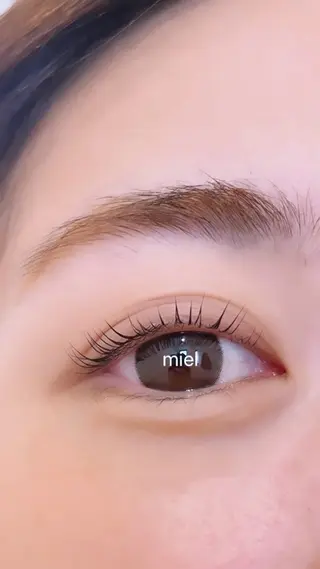 マツエク・マツパ carrfour Noa富田の眉毛・アイブロウイメージ