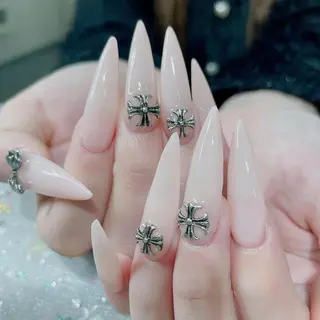 ネイル Queens マオのネイルデザイン