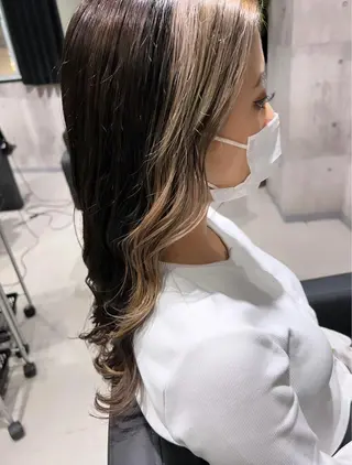 セミロング カラー ヘアアレンジ _WHITE京橋店所属・髪質改善_WHITE RYUSUKEのヘアスタイル