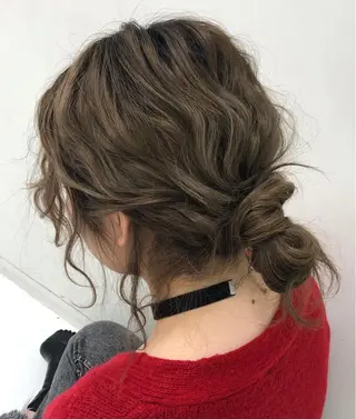 セミロング ヘアアレンジ 【ピンク/韓国ヘア/ ヘアセット】亜海のヘアスタイル