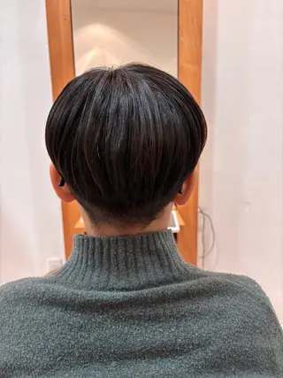 ショート シンセティックヘアデザイン所属・吉井 愛のヘアスタイル