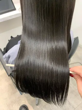 セミロング SALOWIN 銀座一丁目店所属・髪質改善/縮毛矯正 🎀小林 唯 🎀のヘアスタイル