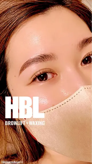 アイブロウ Ummi所属・肌管理／眉毛．まつ毛 陽子の眉毛・アイブロウイメージ