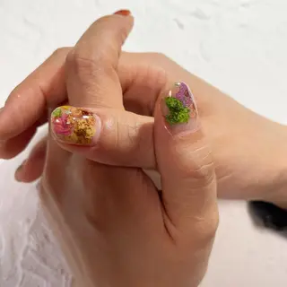 ネイル nail.gorin所属・吉村 優子のネイルデザイン