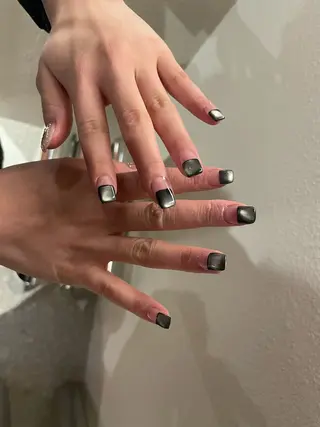 ネイル SALON VILLAGE AOYAMA 2nd.所属・NAKAMURA HARUKAのネイルデザイン