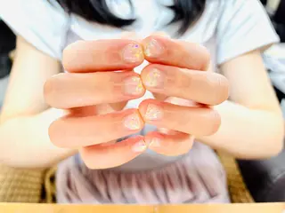 ネイルサロンエーナイン本店所属・もろずみ あやのネイルデザイン