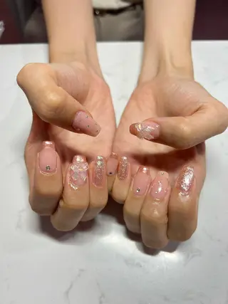 ネイル ちゅるんネイル🪄 耳ツボジュエリー🔗のネイルデザイン