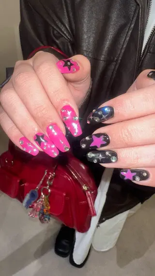 ネイル 👽個性派ネイル🎀 komachiのヘアスタイル